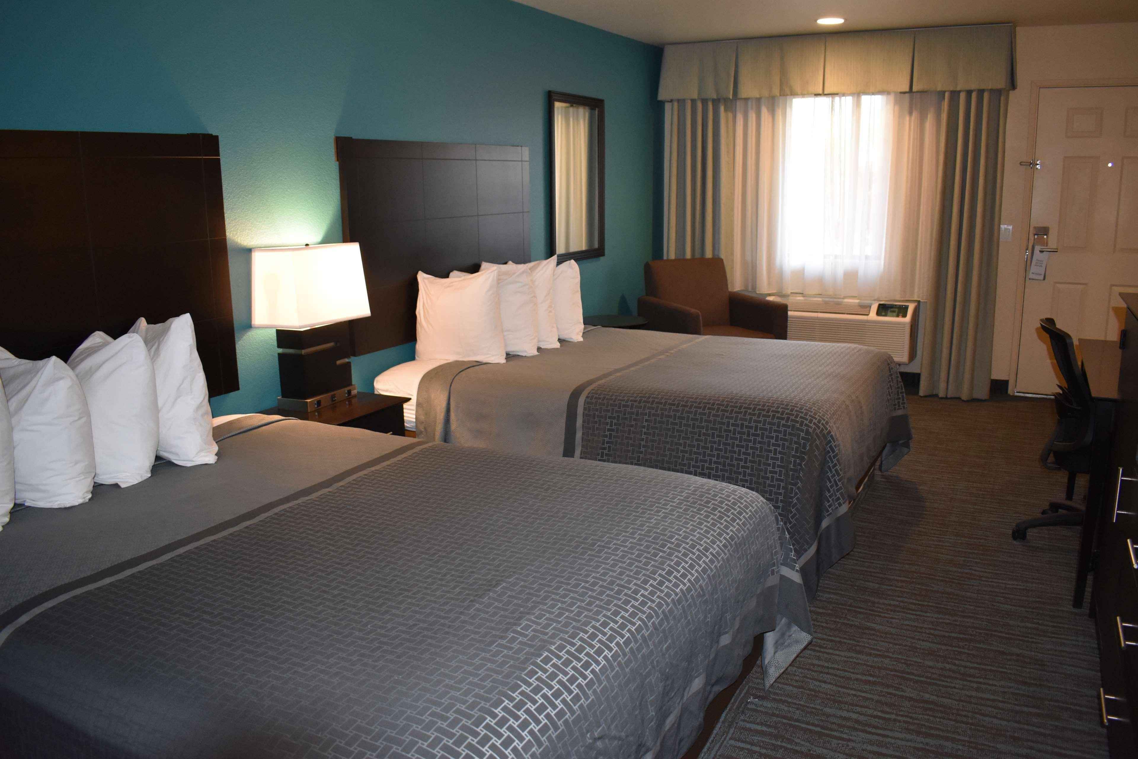 Chaney Ranch Best Western Apricot Inn מראה חיצוני תמונה